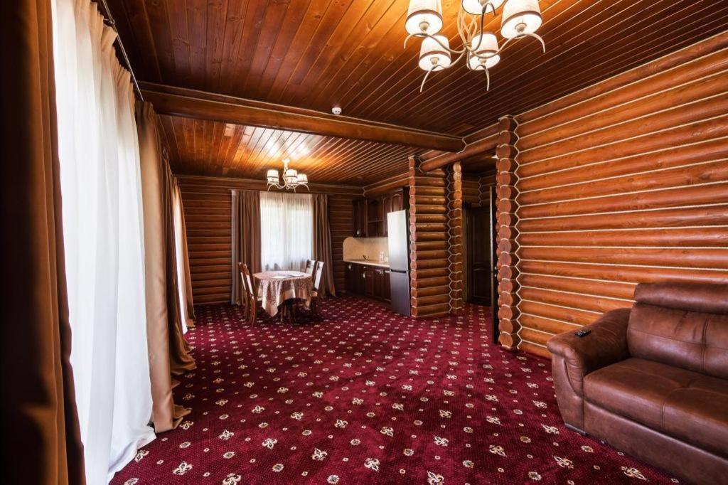 Загородный Комплекс Боковенька Krywyj Rih Exterior foto