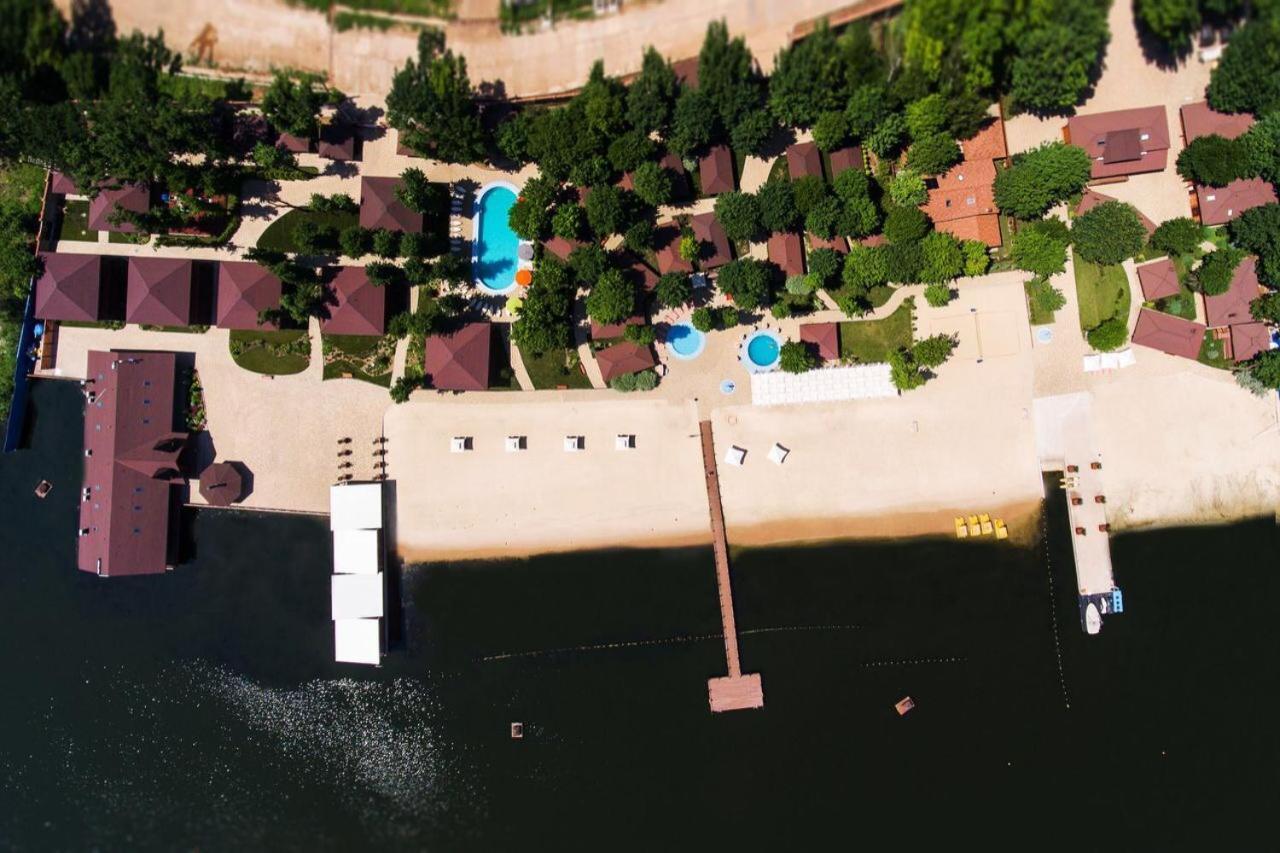 Загородный Комплекс Боковенька Krywyj Rih Exterior foto